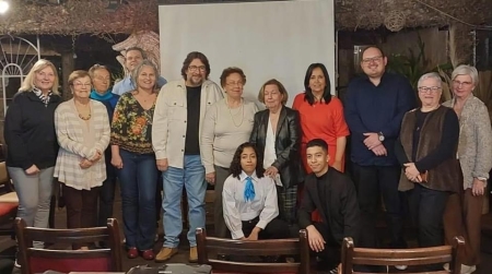 A Coragem do CEL – Centro de Escritores Lourencianos na valorização da literatura