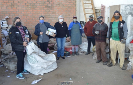 Associação dos Recicladores recebe equipamentos de proteção a Covid-19