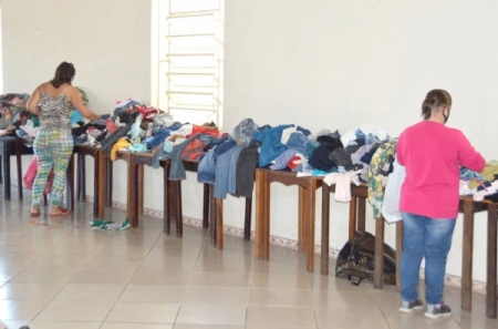 Nesta quarta e quinta-feira a Campanha do Agasalho realiza entrega na Comunidade Santa Rita, na Barrinha