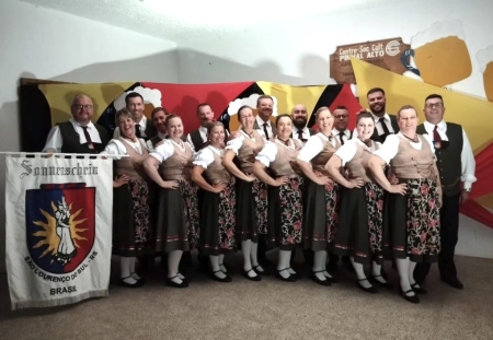 Sonnenschein participou do 37° Tanzabend für Paare em Nova Petrópolis