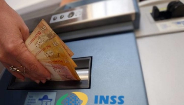 INSS começa a pagar parcela do 13º salário nesta sexta