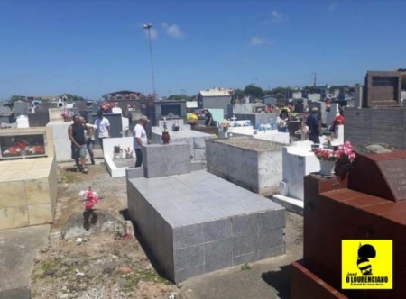 Cemitério Municipal é alvo de vários furtos e danos