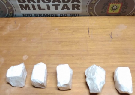 Brigada Militar prende homem por tráfico de drogas em Camaquã