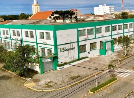Escola Padre José Herbest comemora seus 70 anos