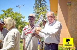 CAPS AD recebe materiais de pesca e artesanato