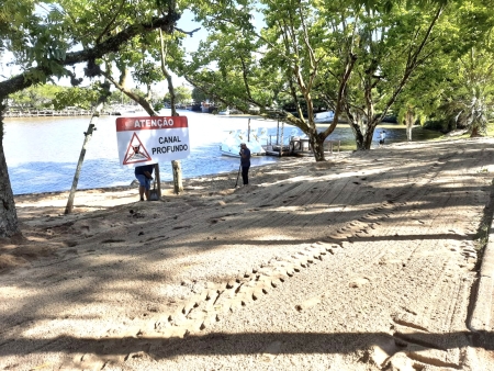 Secretaria de Obras realiza qualificação da orla das praias