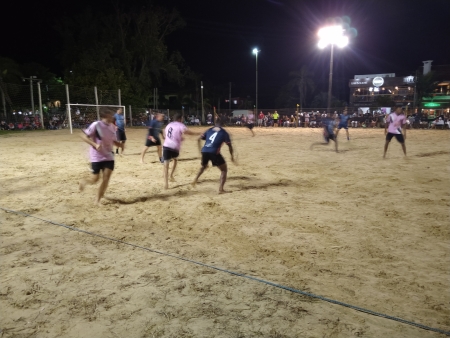 8ª rodada do Campeonato Praiano de Futebol de Areia foi realizada nesta terça-feira