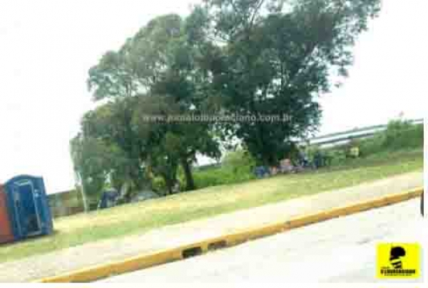 Leitores questionam uso de churrasqueiras nas praias