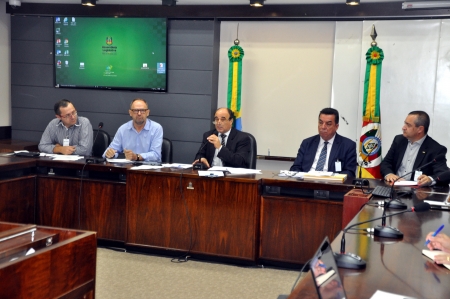 ENERGIA - Frente Parlamentar busca aprimorar o sistema de conexão do Estado