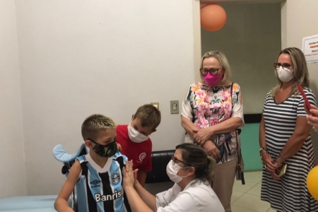 Cento e quinze crianças foram vacinadas no Dia C de vacinação infantil contra a COVID-19