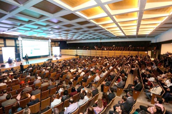 Governo do Estado libera eventos corporativos como feiras, exposições, seminários, congressos entre outros