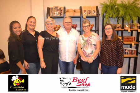 Inaugura hoje (11) a nova loja Sílvia Chocolates no centro da cidade