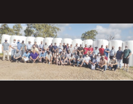 Participação da Agrocenter Languiru em dia de campo e palestras