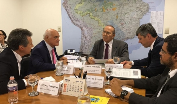 Governo acerta verba para obra da BR-116