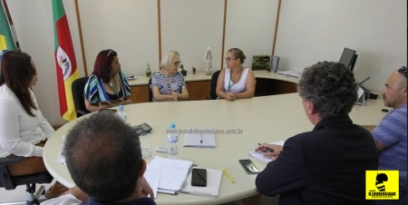 Secretária da Saúde do RS Arita Bergmann anuncia reposição dos estoques do medicamento Azatioprina