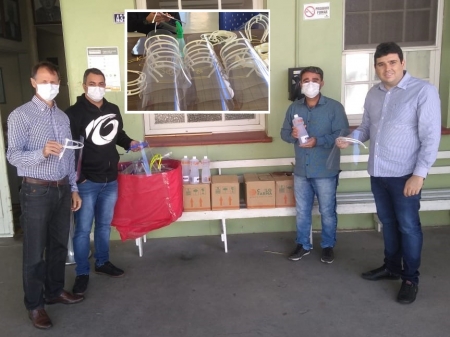 FURG realizou a doação de álcool e máscaras para a Santa Casa 