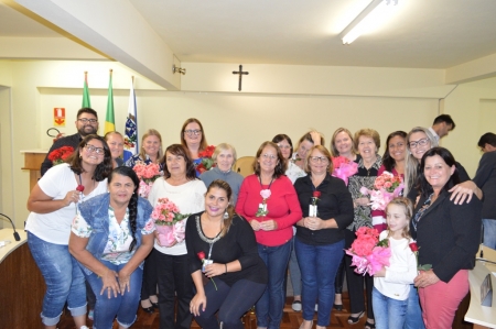 Márcia Lucas convida para a Semana Municipal de Combate à Violência Contra a Mulher