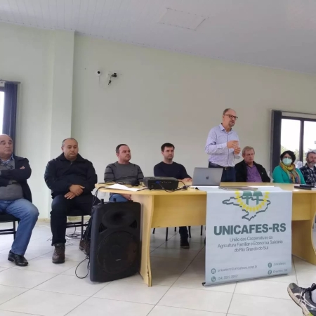 ACI/CDL PARTICIPOU DE SEMINÁRIO DO COOPERATIVISMO, PROMOVIDO PELA UNICAFES-RS