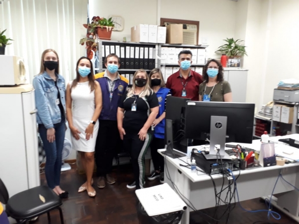 Cartório eleitoral coordena desde cedo as eleições municipais em São Lourenço do Sul