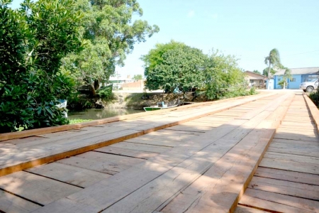 Concluída obra de construção de nova ponte sobre o Arroio Carahá