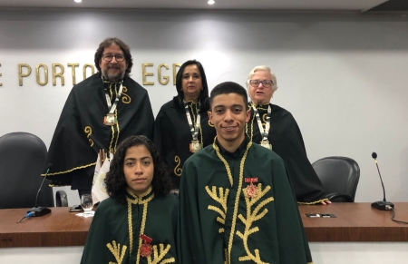 Jovens Escritores do CEL foram empossados na Academia de Letras Machado de Assis