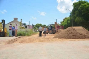Cruzamentos começam a ser pavimentados