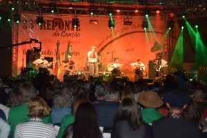 Noite de sábado revela as 16 músicas classificadas para a final do Reponte da Canção