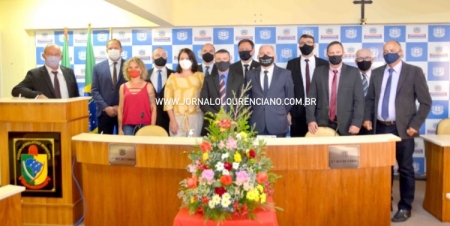 Posse dos eleitos aconteceu nesta sexta-feira na Câmara de Vereadores