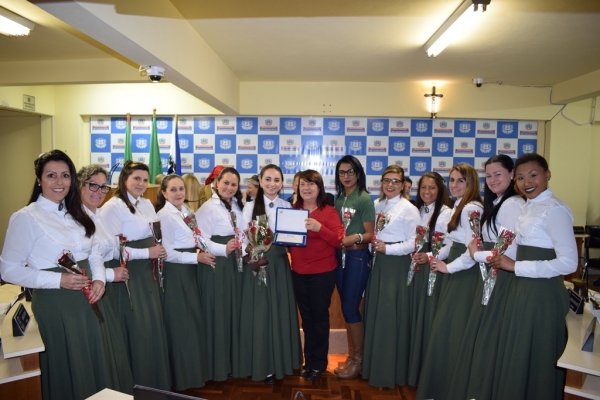 Legislativo realiza homenagem ao Piquete Ana Terra