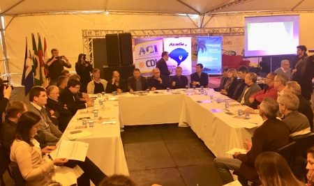 AZONASUL: Prefeitos da região estão reunidos no Festival de Inverno