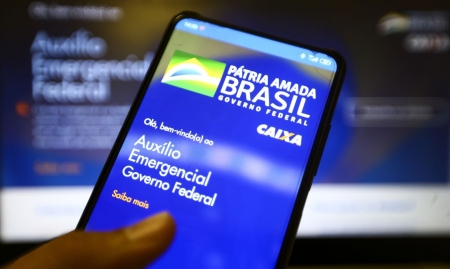 Caixa libera nesta quarta-feira (9) o auxílio emergencial para nascidos em junho
