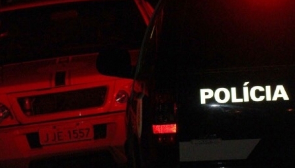 Loja de roupas na Isolina Passos foi arrombada nesta madrugada