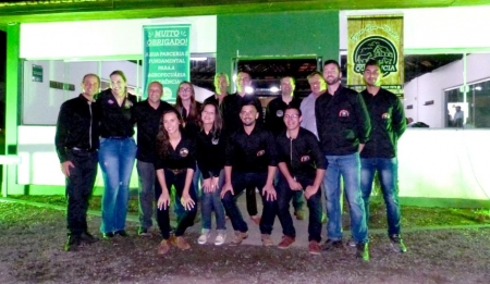 Agropecuária Querência abre sua programação na 41° Expofeira com palestra sobre pecuária leiteira 