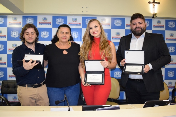 Homenagens a Danilo Medeiros, Kaiana Geri Spiering e Michel Azevedo Kuhn