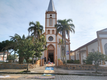 Corpus Christi: Santa Missa acontece as 15h desta quinta-feira
