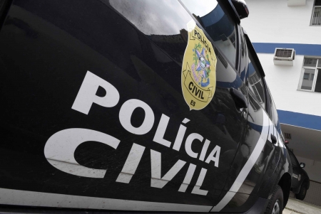 Arrombamento e furto em depósito na rua Humaitá