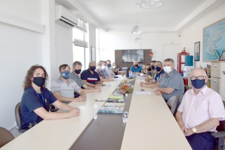 Reunião discute ações para proteção e prevenção a COVID-19 durante a temporada de veraneio