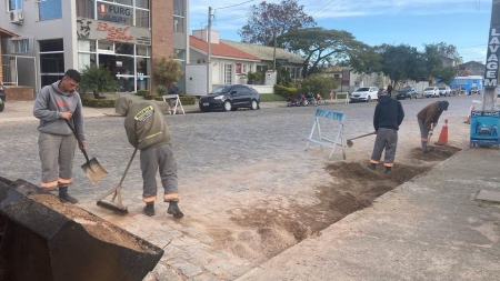 Empresa contratada para asfaltamento da Avenida Marechal Floriano iniciou o trabalho de limpeza pré-obra