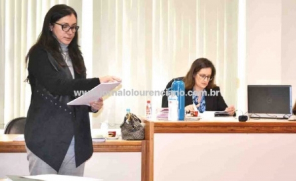 Tribunal de Júri: Foi extinta a punibilidade do réu