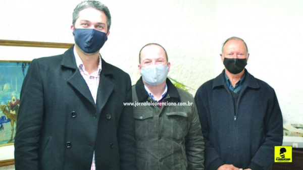 Deputado Daniel Trzeciak visitou o Jornal O Lourenciano e falou sobre os recursos que vem trazendo para São Lourenço do Sul
