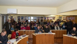 Municipários podem entrar em greve