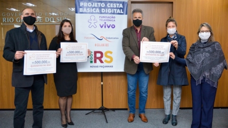 Famílias de alunos da rede pública em situação de vulnerabilidade receberão R$ 500 mil em alimentação