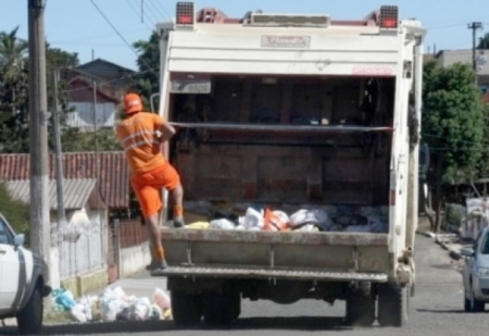 Não haverá recolhimento de lixo orgânico nesta segunda-feira (20)