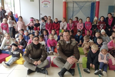 Brigada Militar realiza palestras sobre Cidadania e a profissão Policial Militar, em Turuçu