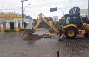 SMOU fecha buraco existente no centro da cidade