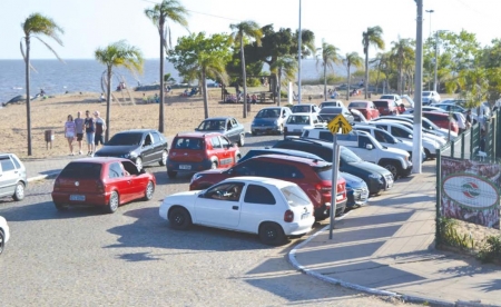 Final de semana foi de praia cheia em São Lourenço do Sul