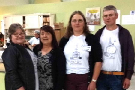 Vereadora Márcia Lucas participa de tradicional festa na Comunidade de Quevedos I