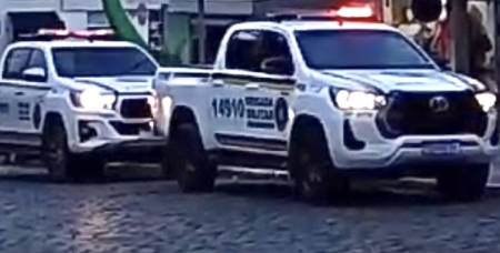 Dois indivíduos assaltaram loja no centro no final da tarde desta quarta-feira