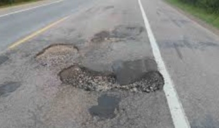 Operação emergencial é realizada na ERS-265 entre Canguçu e São Lourenço do Sul
