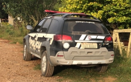 Homem encontrado morto a facadas no interior do município
